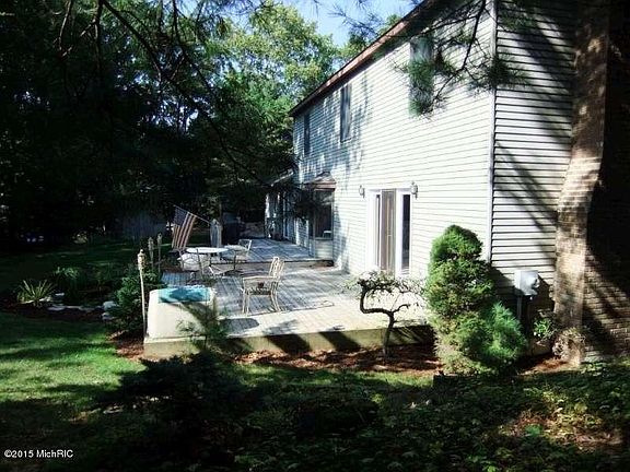 2nd image of 3727 Dunes Pkwy