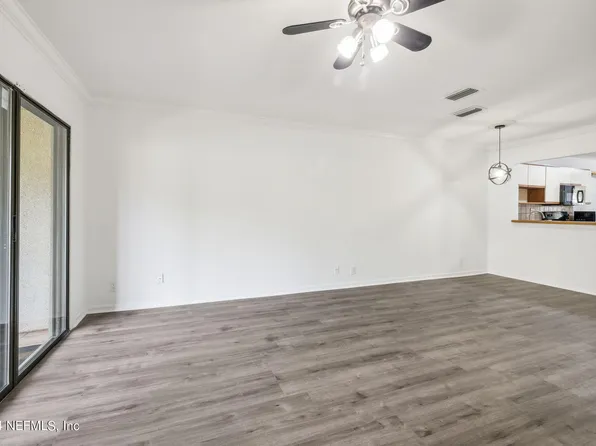 7701 BAYMEADOWS Circle #1166, Jacksonville, FL 32256