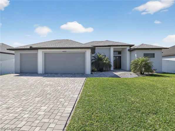 1920 SW 2nd Ter, Cape Coral, FL 33991