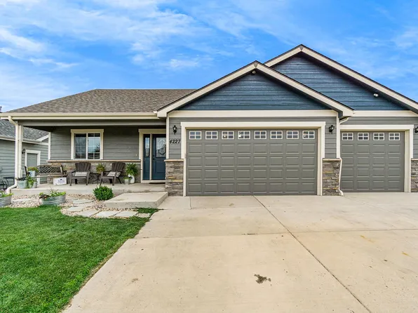 4227 White Deer Ln, Wellington, CO 80549