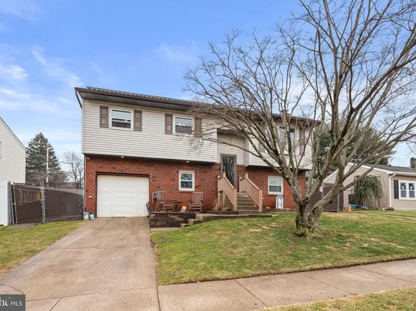 4429 Roselyn Ln, Bensalem, PA 19020