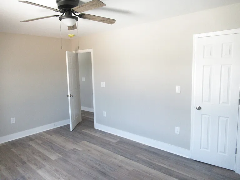 437 Northbrook Iii School Rd — Photo 8
