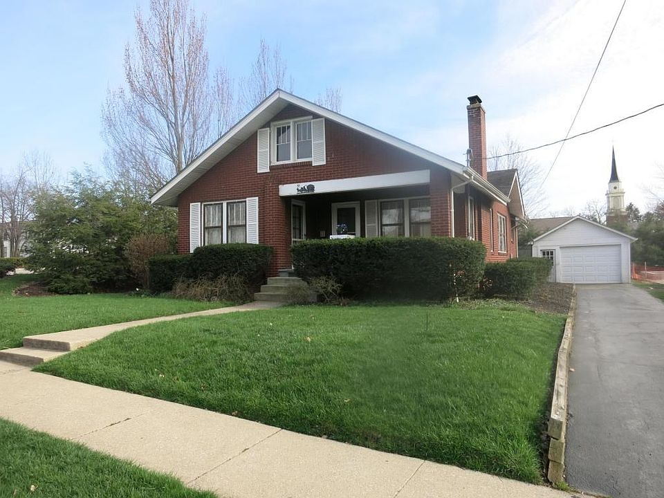 1st image of 31 W Stafford Ave