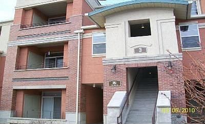 1st image of 4100 N Albion St Unit 324