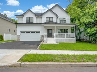 76 Quick Ave, Raritan, NJ 08869