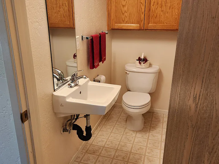 6033 Leafwood Dr — Photo 7