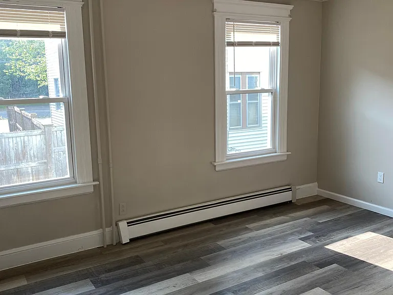 37 Benham St #1 — Photo 24
