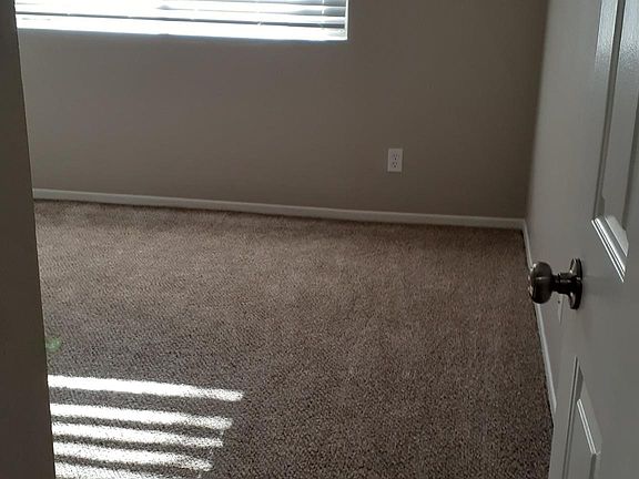 5th image of 4155 Georgia St