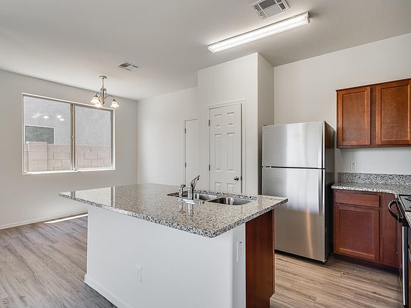 5th image of 5425 W Albeniz Pl