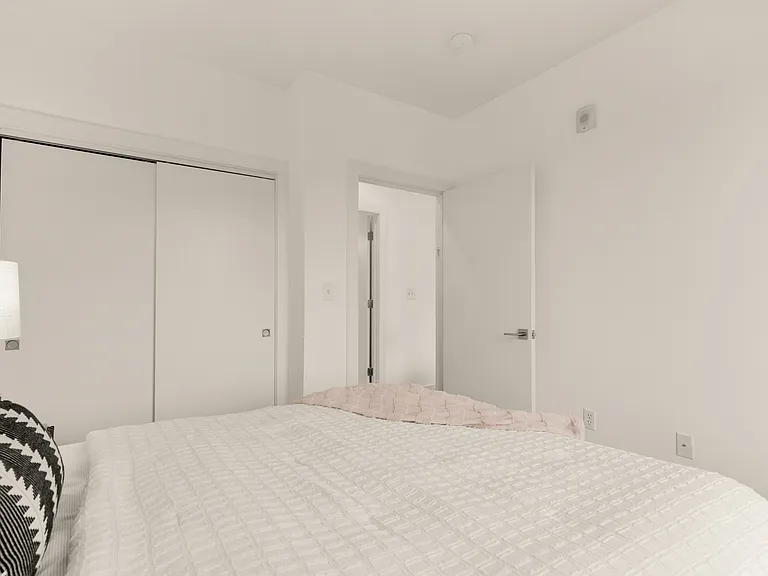 1500 Pennsylvania Ave SE #305 — Photo 10