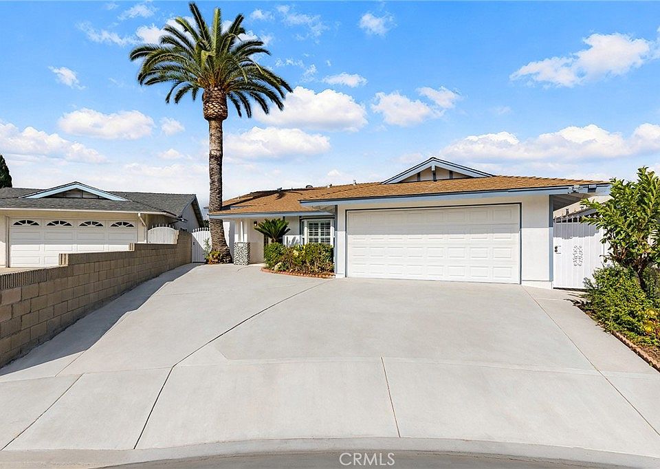 1st image of 8141 Avinger Dr