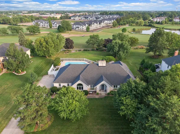 24323 Turnberry Ct, Naperville, IL 60564