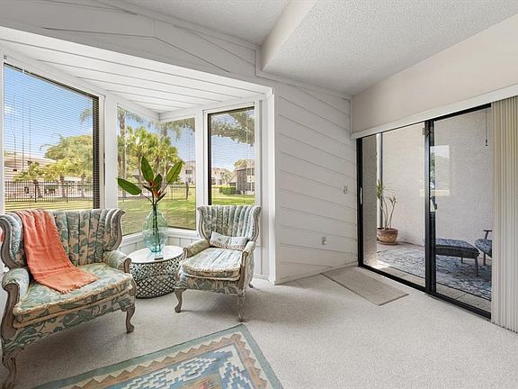 5th image of 498 LAKEVIEW DRIVE #44