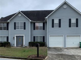 1102 Carriage Trace Cir, Stone Mountain, GA 30087