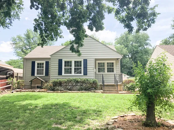 515 Bertrand St, Manhattan, KS 66502