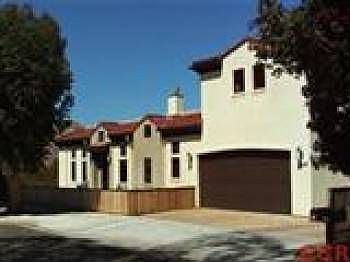 1st image of 215 Driftwood St