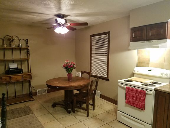 2nd image of 149 Forest Park Dr