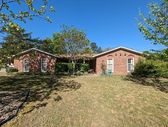 1st image of 1517 Katherine Dr