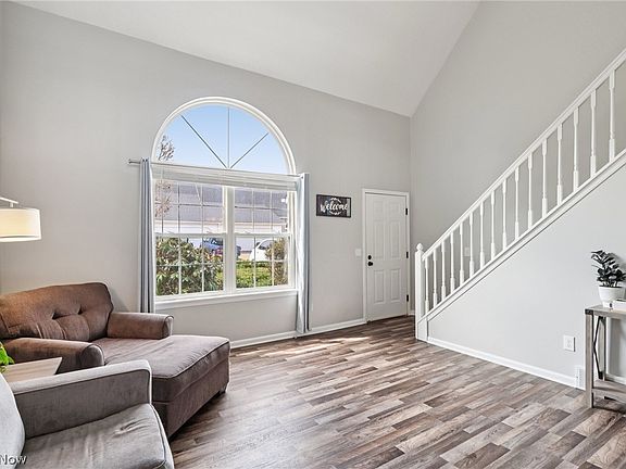 5th image of 5413 Pebble Creek Ln