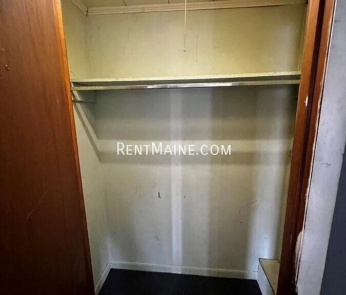 34 Sanford St #3 — Photo 4