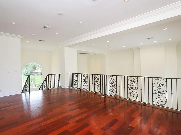 823 Cassena Rd — Photo 81