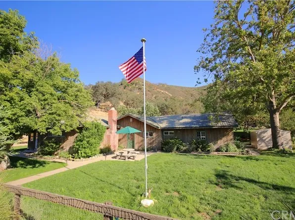 12425 River Rd, Santa Margarita, CA 93453