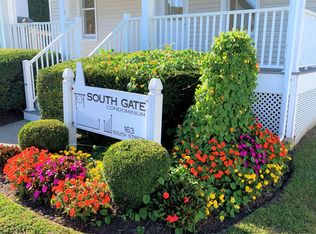 163 South St UNIT 72, Danbury, CT 06810