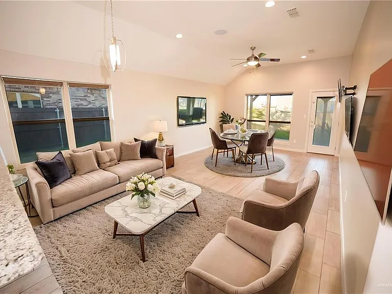 14612 Kurth Cv — Photo 3