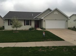 1501 E 7th St, Coal Valley, IL 61240