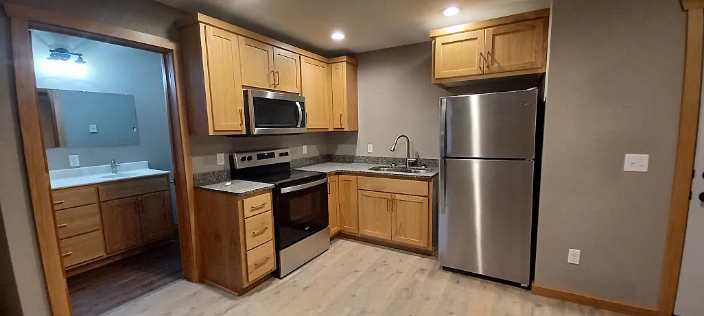 2bd/1bath For Rent $950 Per Month Waterville Mn — Photo 1
