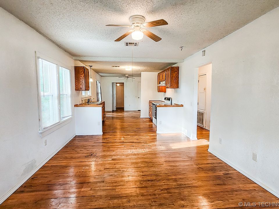 209 E Polk Ave, McAlester, OK 74501 MLS 2318896 Zillow