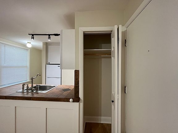 5th image of 6814 Thomas Blvd APT 5