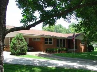 175 E Mark St, Batesville, AR 72501