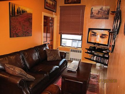2 Living Room