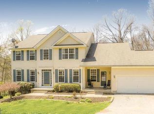 810 Beacham Dr, Westminster, MD 21157