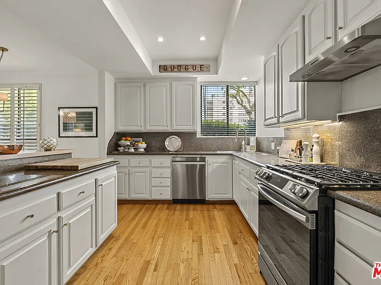 12115 San Vicente Blvd #111 — Photo 12