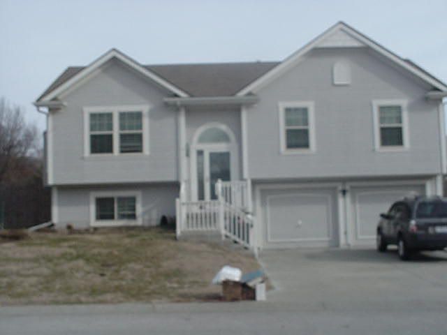 1st image of 917 S Kisner Dr
