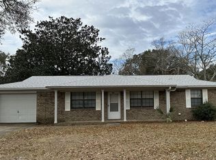 6005 Muldoon Rd, Pensacola, FL 32526