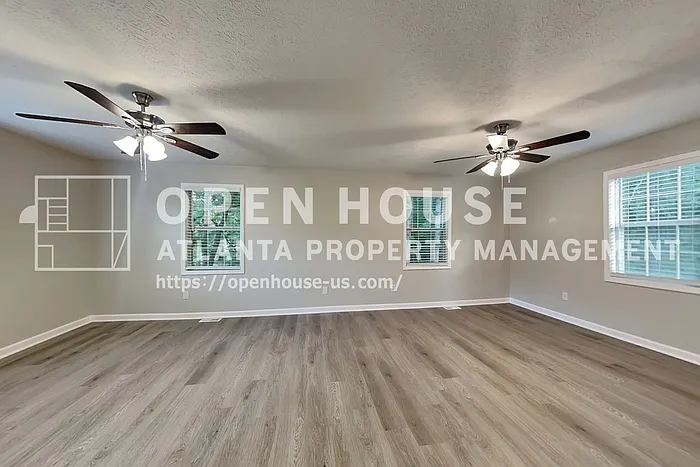 6161 Longwood Chase — Photo 6