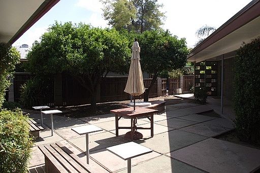 3rd image of 1742 S Sierra Vista Dr