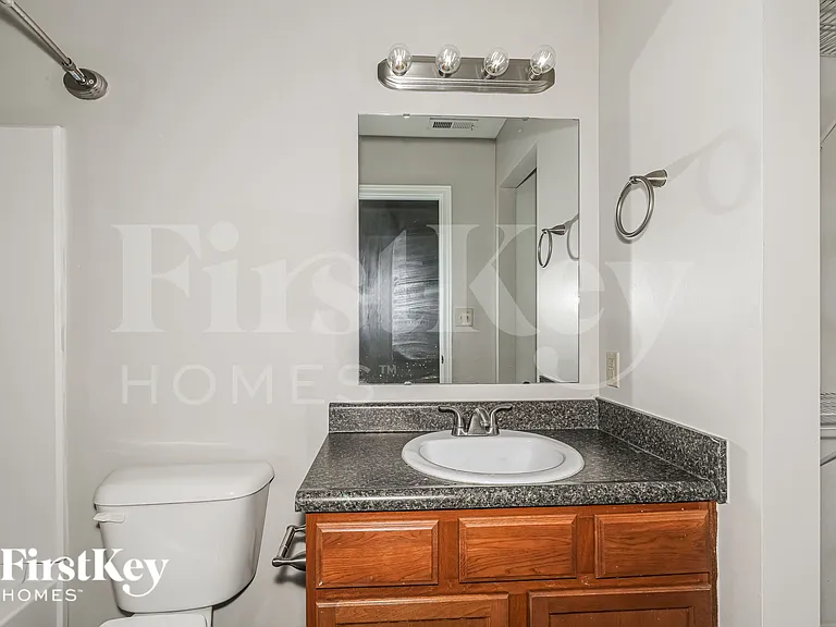 2287 Cedarmill Dr — Photo 17