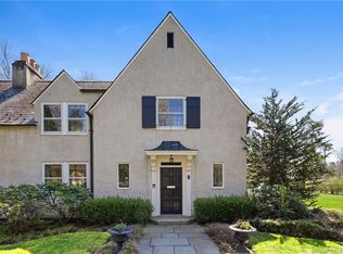 26 Northmoor Rd, West Hartford, CT 06117