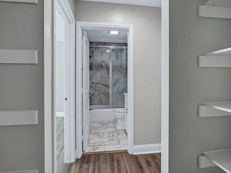 412 Fulton St #100 — Photo 20