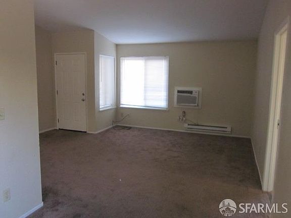 5th image of 3 Lancaster Cir APT 211