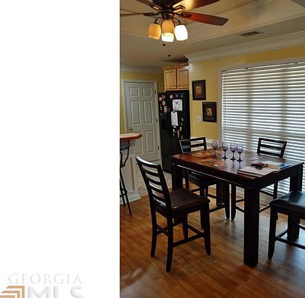 4th image of 133 River Park Cir