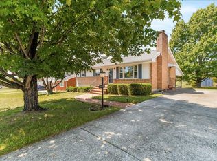 2908 Neil Dr, Roanoke, VA 24019