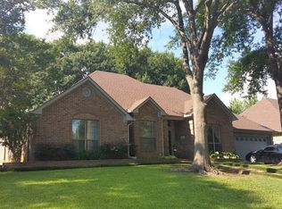 701 Cedar Creek Dr, Tyler, TX 75703