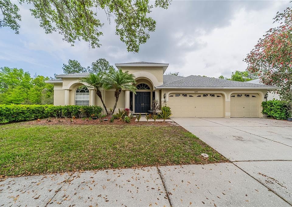 1st image of 10761 PLANTATION BAY DR