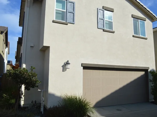8876 Ariston Ln, Elk Grove, CA 95758