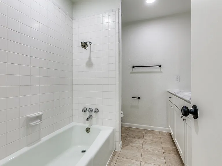 1213 Mill Valley Dr — Photo 14
